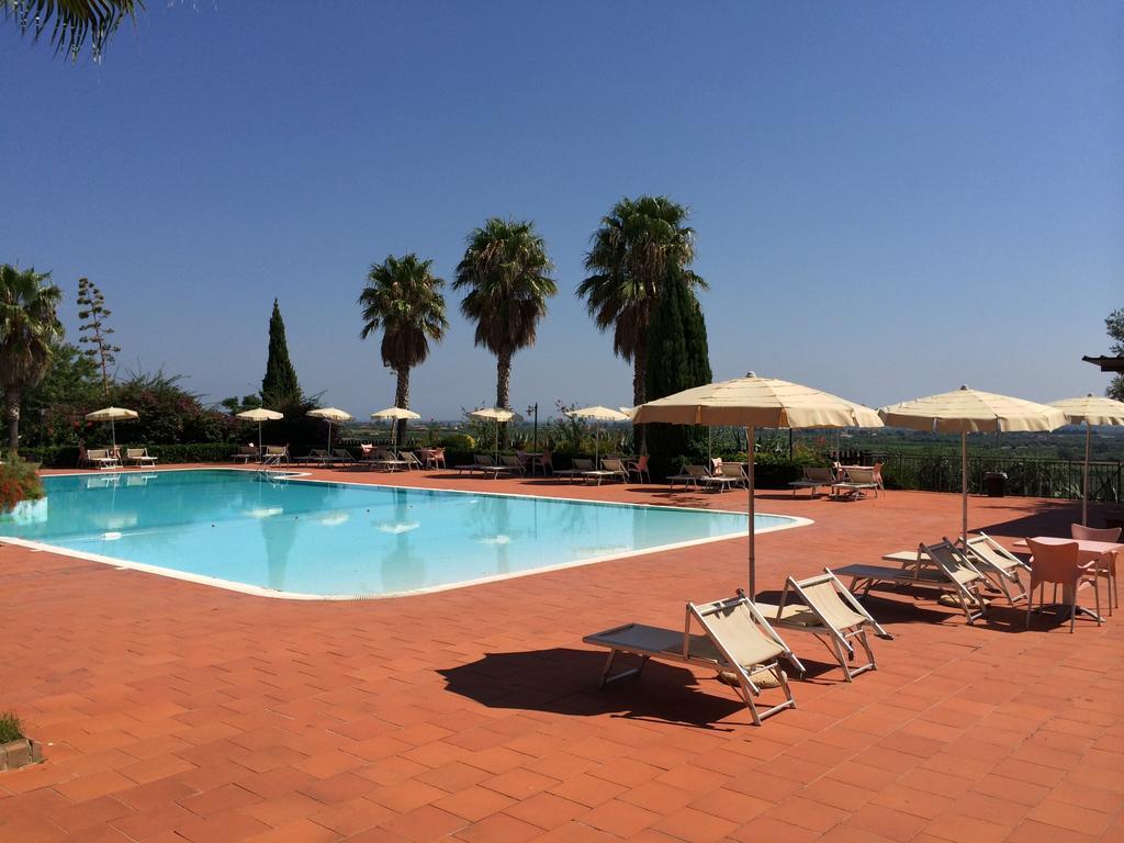 Tenuta Colle Degli Ulivi سيباري الغرفة الصورة